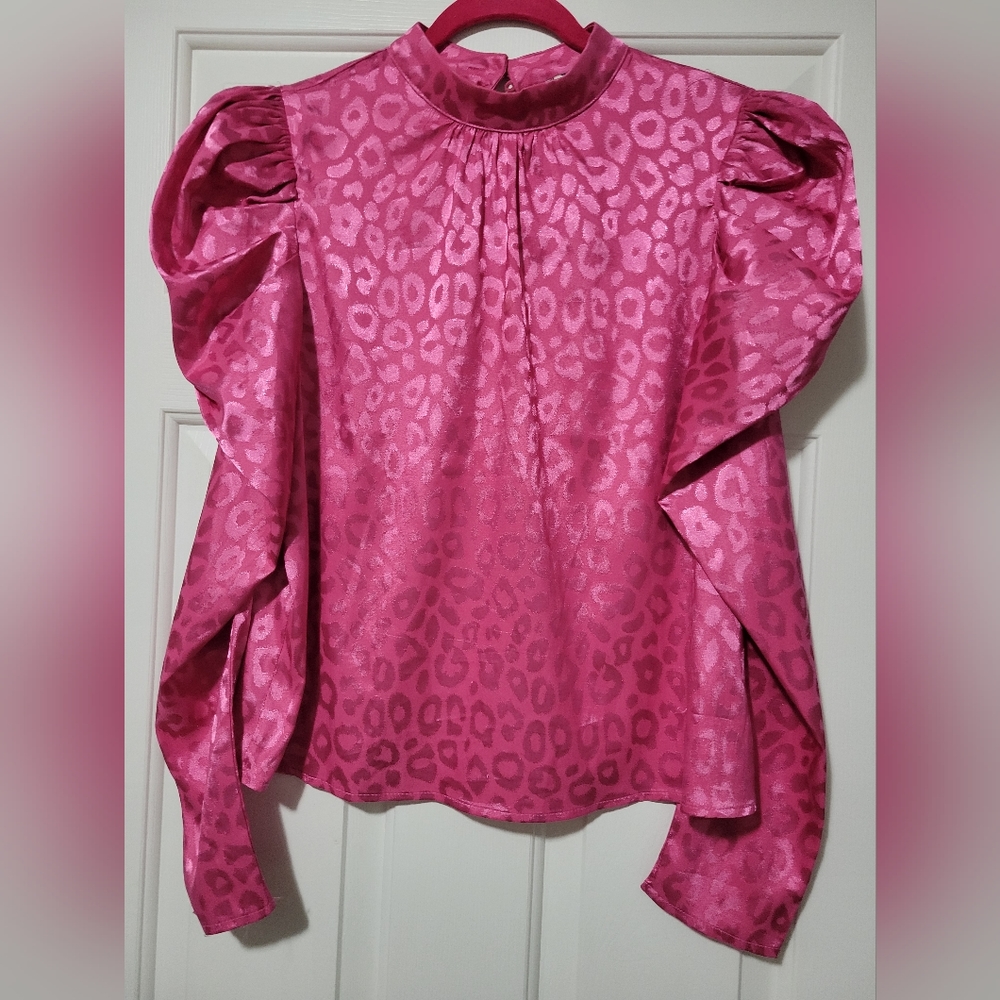 Puff sleeve top